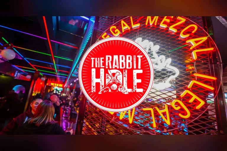 The Rabbit Hole logo